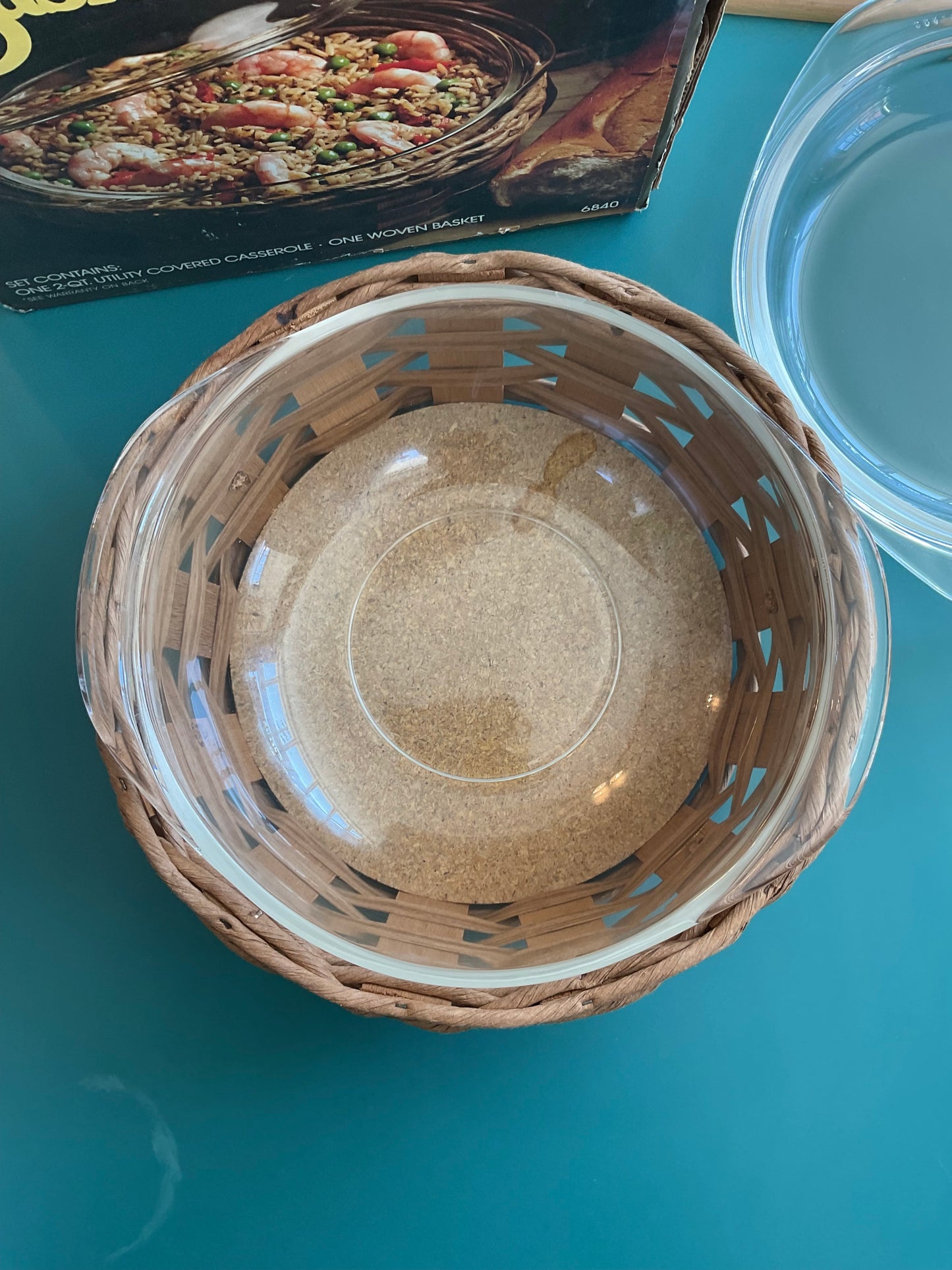 Vintage Pyrex 2 Quart Baker in a Basket