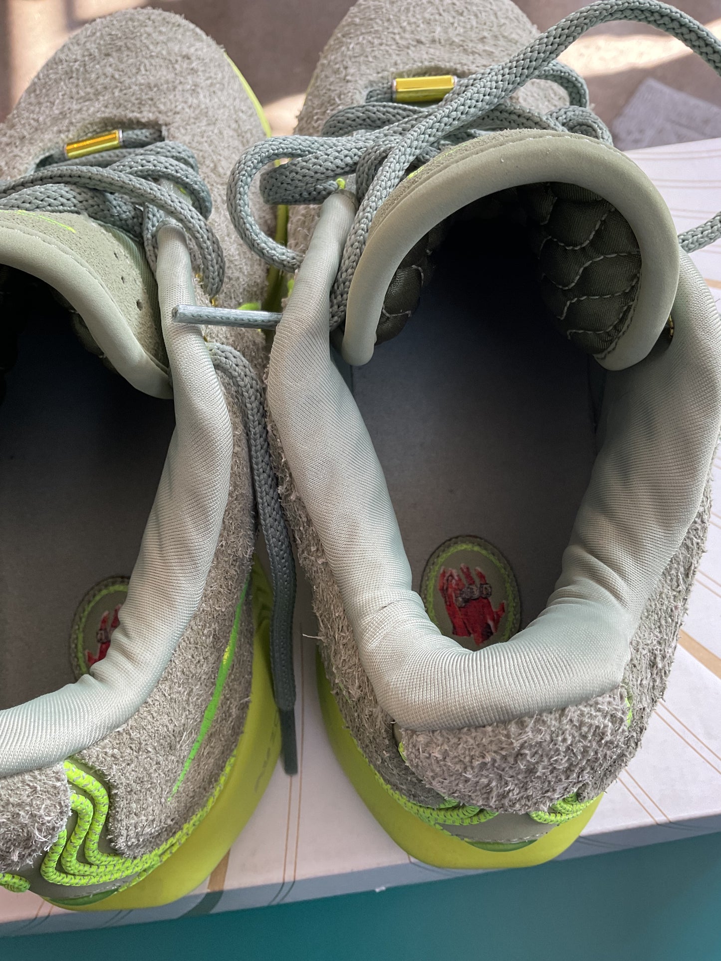 LeBron XXI Oil Green/Volt “Algae” New with Box Size 10.5