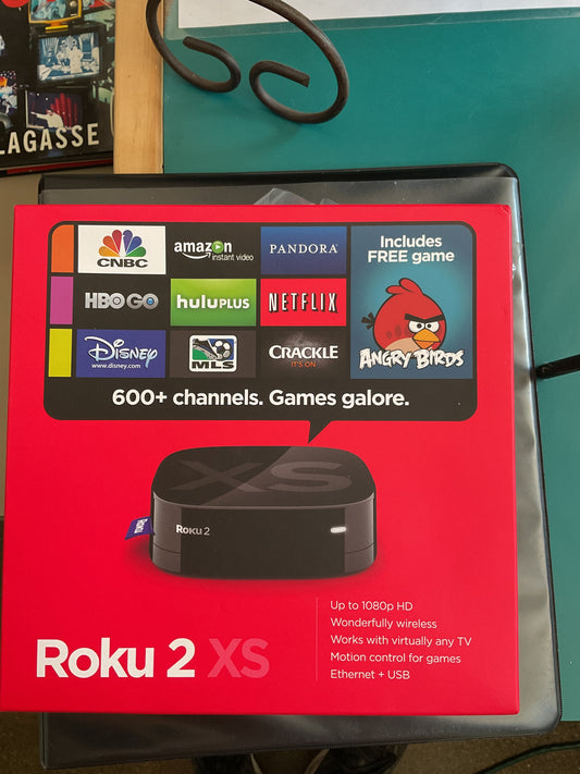 Roku 2 + HDMI Cable