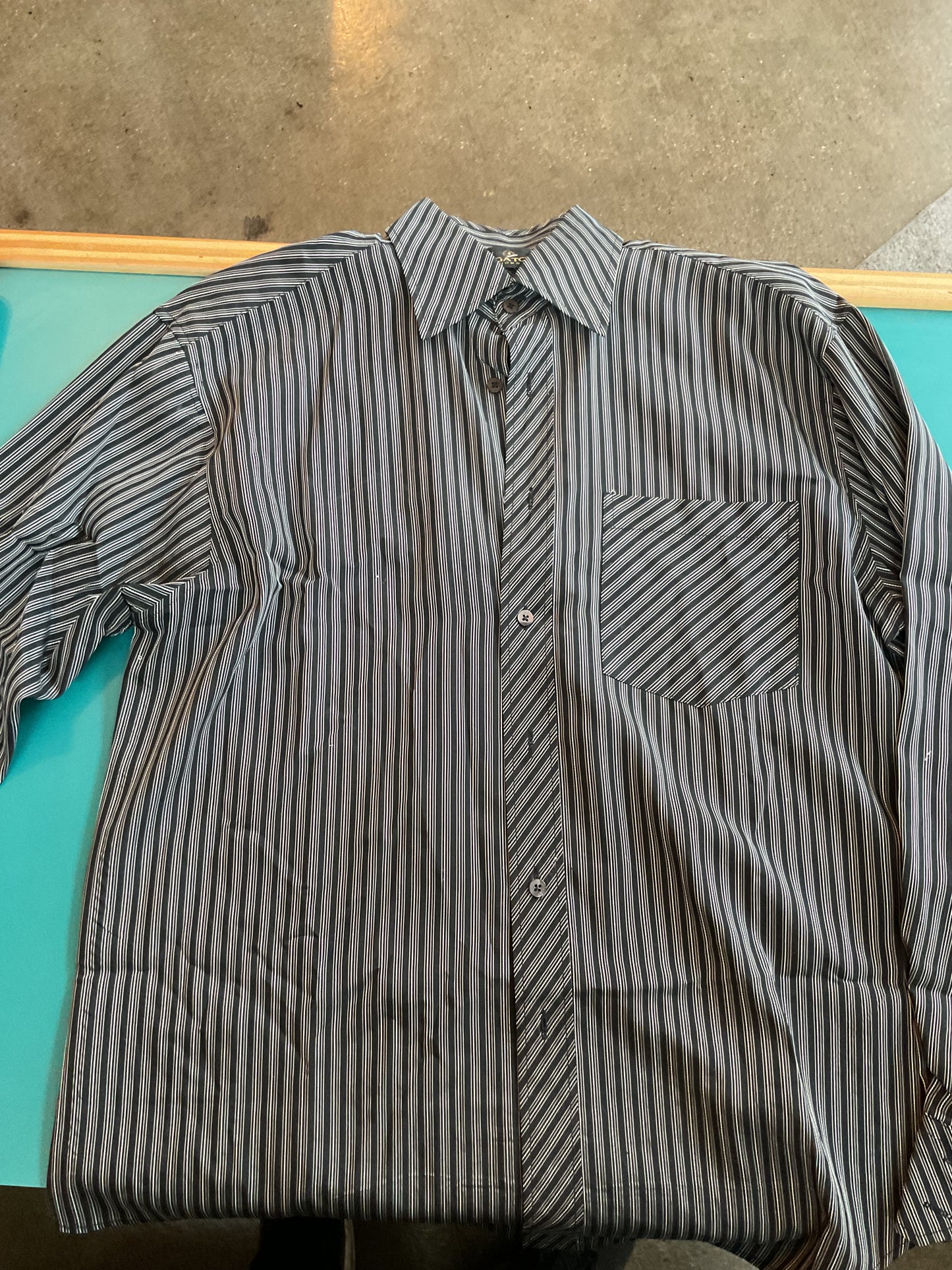Bugatchi Uomo Black and White Striped Button Down