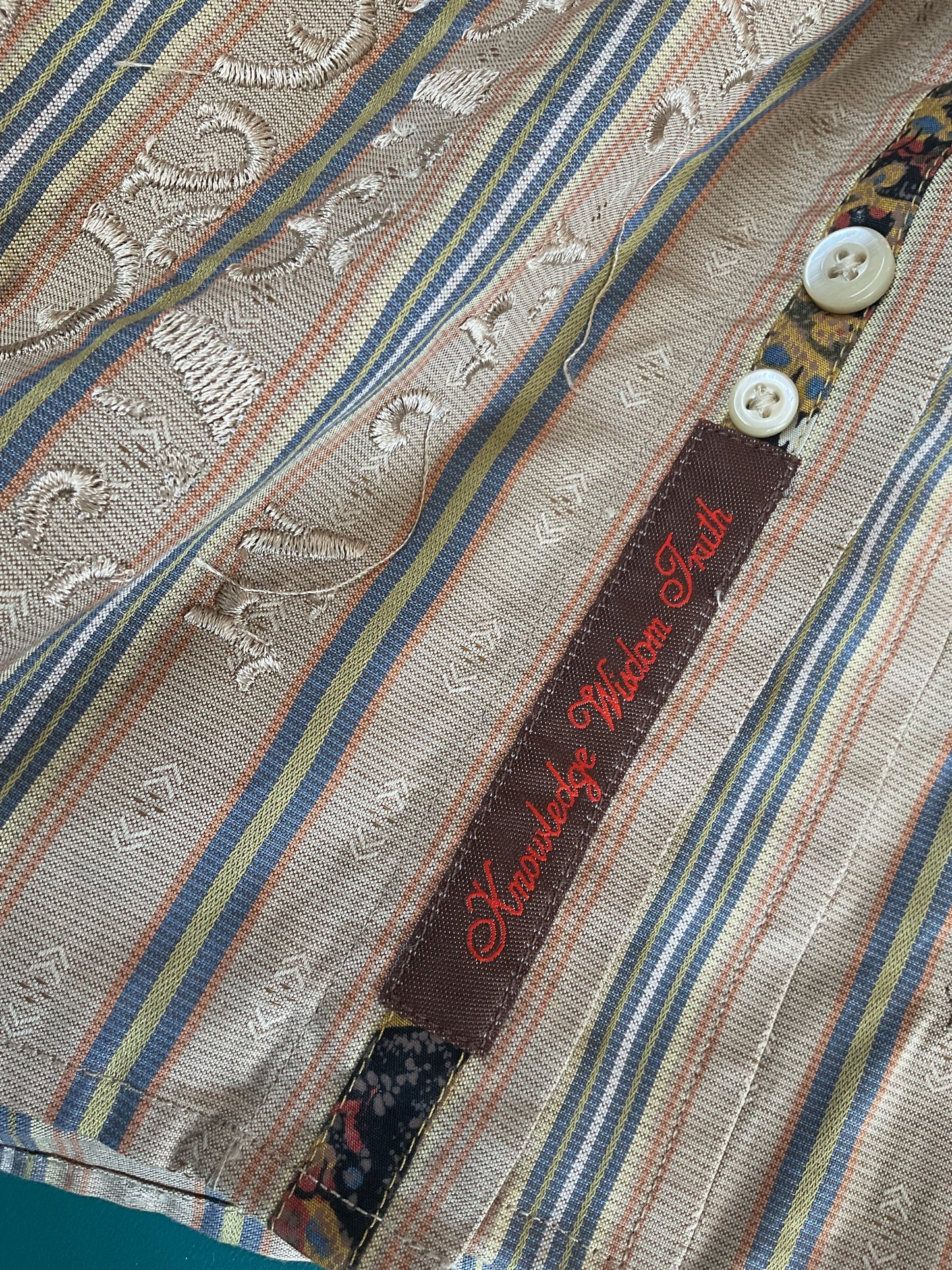 Fun Robert Graham Embroidered Tan Button Up