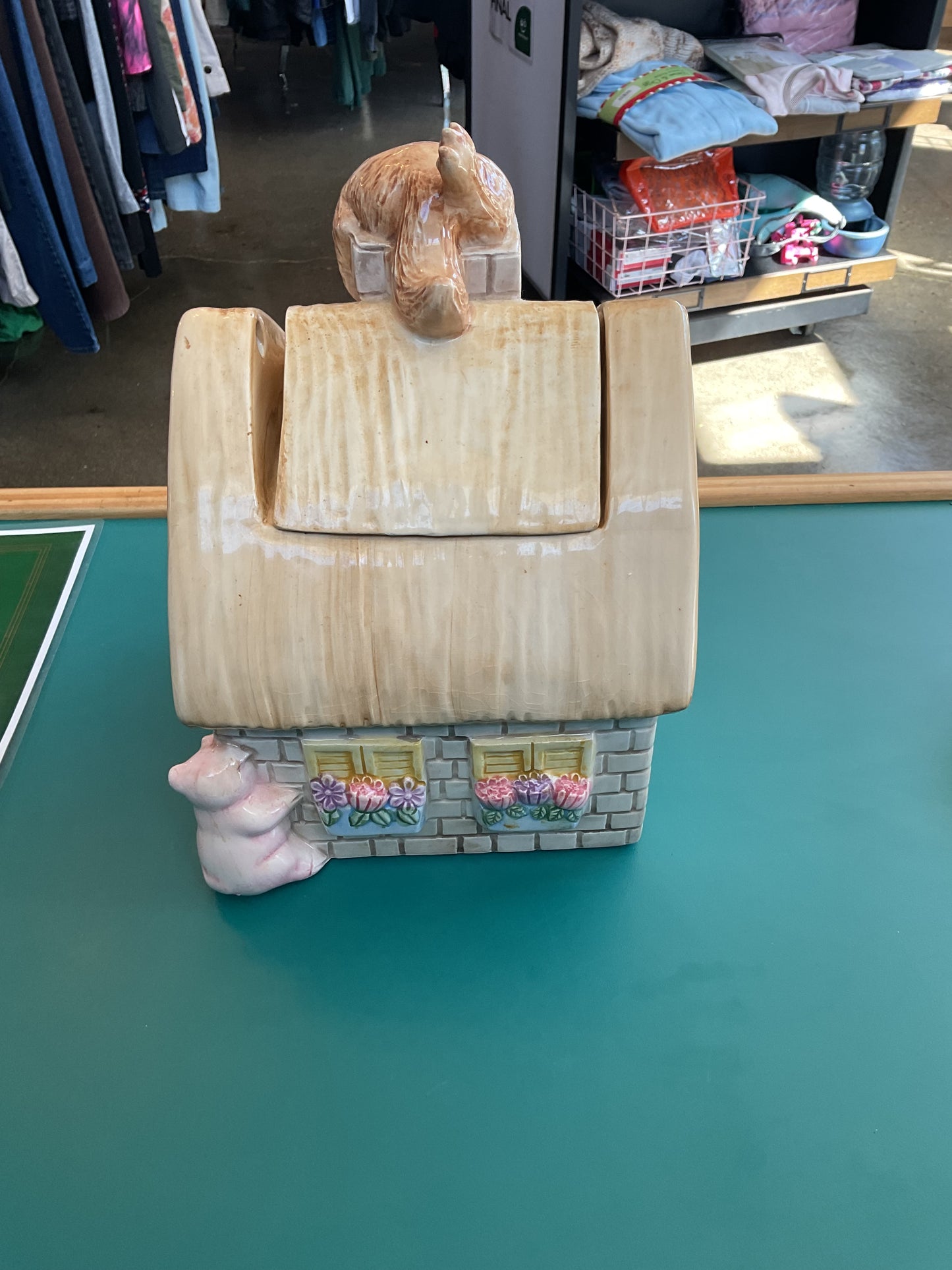 Three Little Pigs Fun Cookie Jar