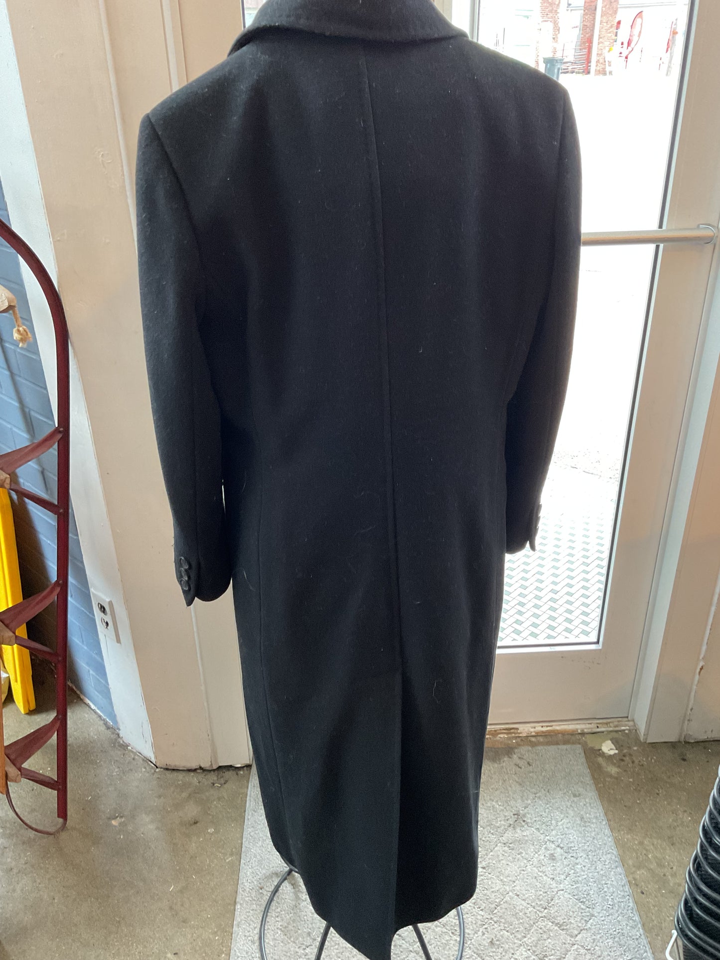 Marvin Richard’s 6P Black Women’s Wool and Cashmere Coat