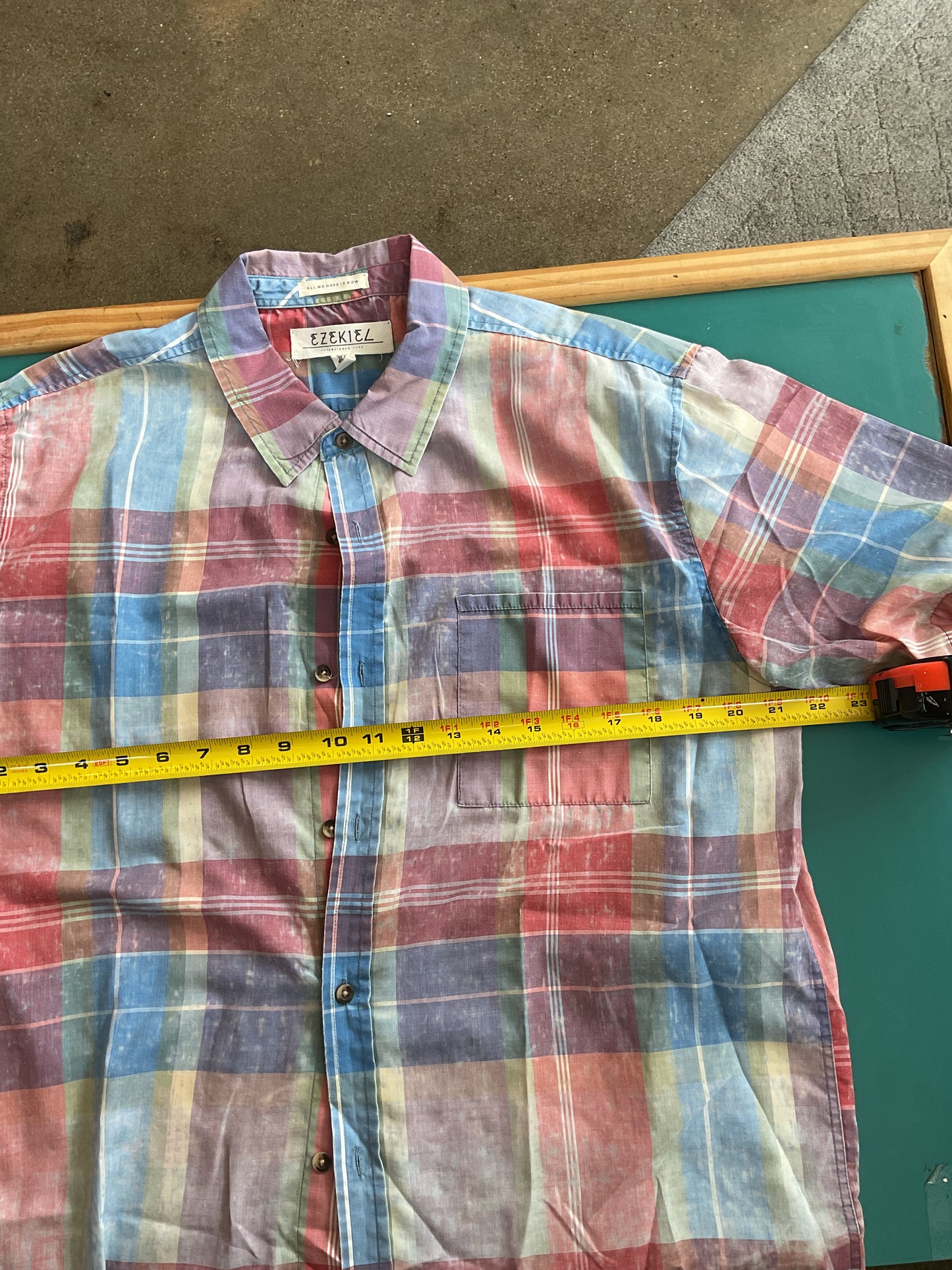 Ezekiel Spring Short Sleeve Button Down Picnic Shirt Size Large
