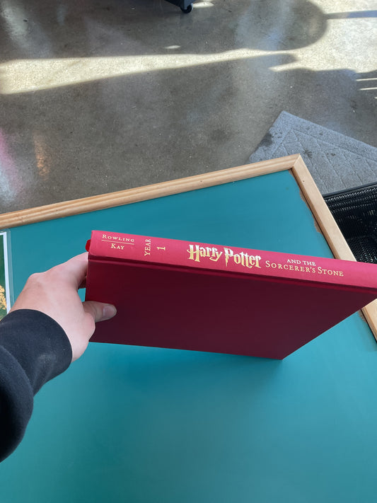 Harry Potter and The Sorcerer’s Stone Illustrated Novel