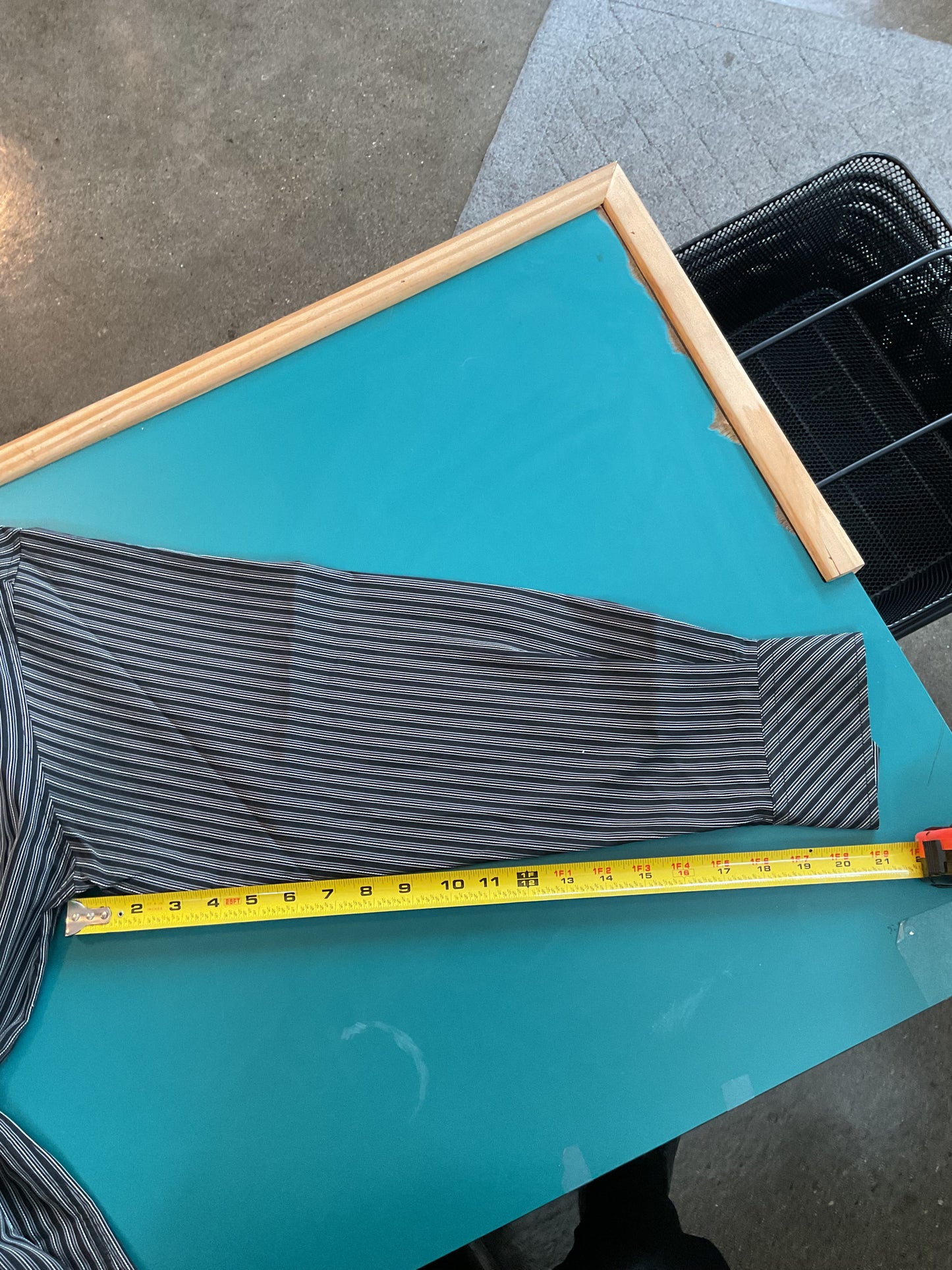 Bugatchi Uomo Black and White Striped Button Down