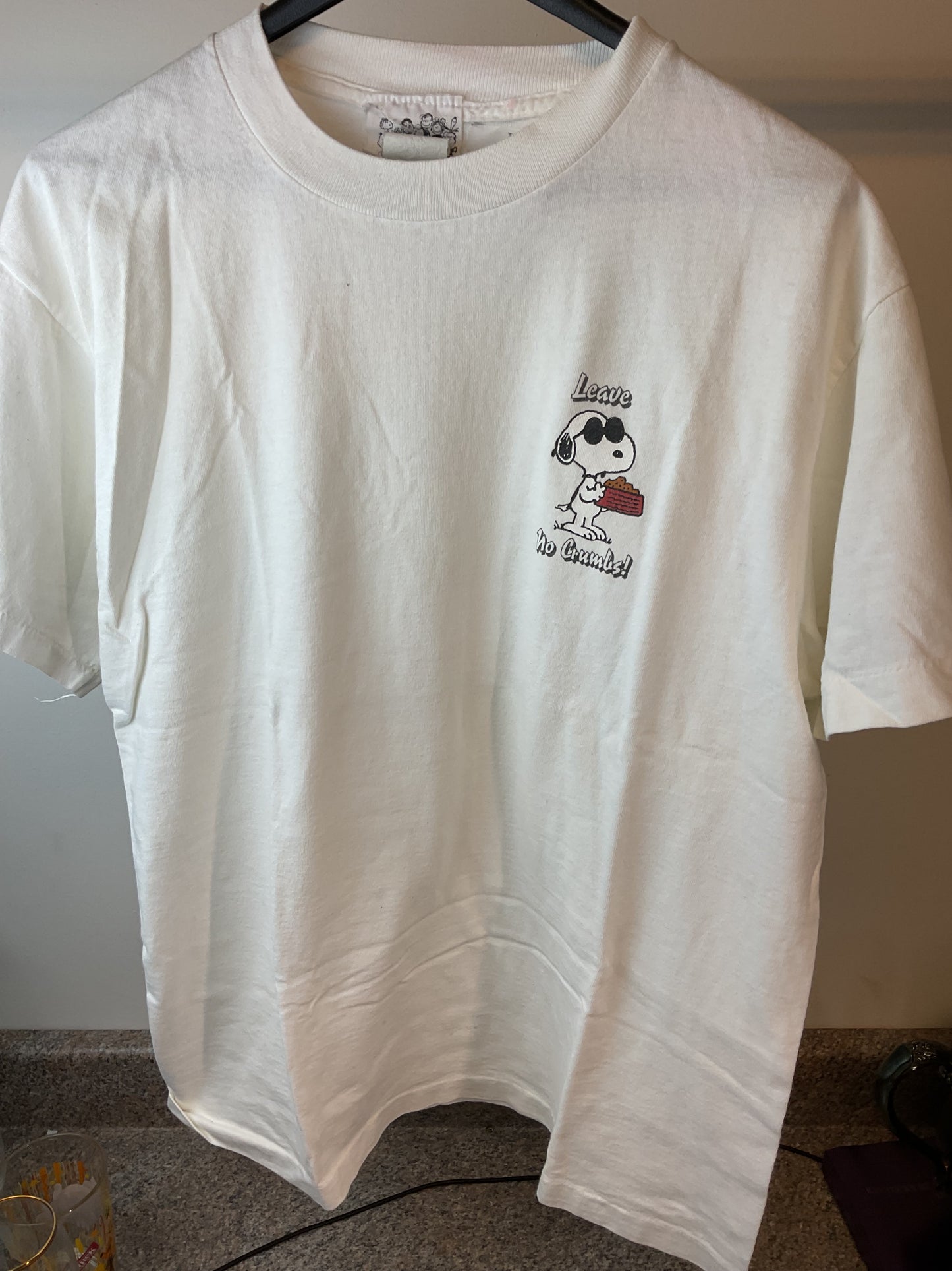 Vintage Peanuts Large Snoopy Shirt