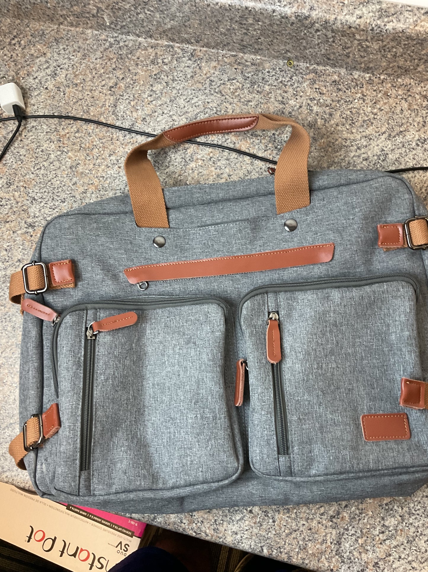 New Amazing Convertible 3-in-1 Laptop Bag