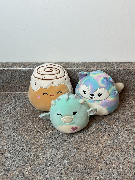 Squishmallow 3 Pack Palasha The Dragon, Felexine The Fox And Cinnamon Bun Roll