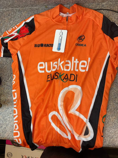 Euskaltel Triathalon and Cycling Shirt XL