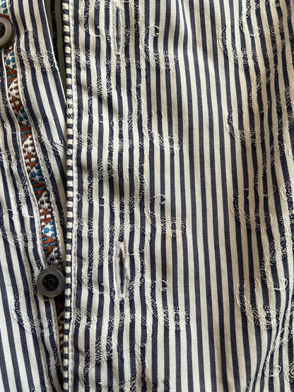 Fun Robert Graham striped and embroidered Button Up Size M
