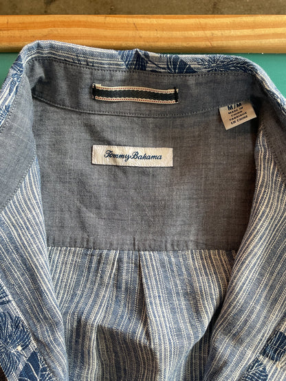 Tommy Bahama Short Sleeve Button Up Size Medium