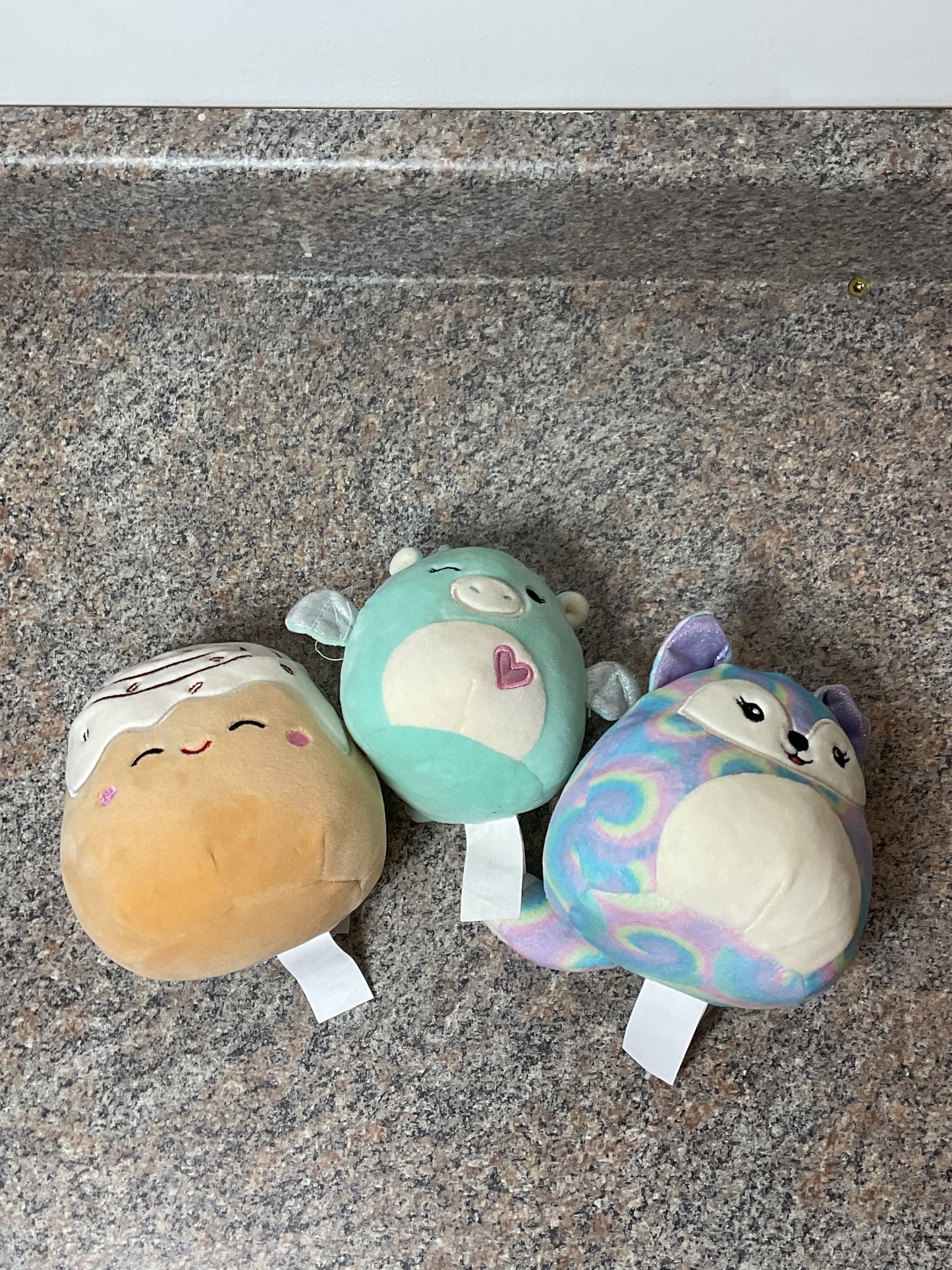 Squishmallow 3 Pack Palasha The Dragon, Felexine The Fox And Cinnamon Bun Roll