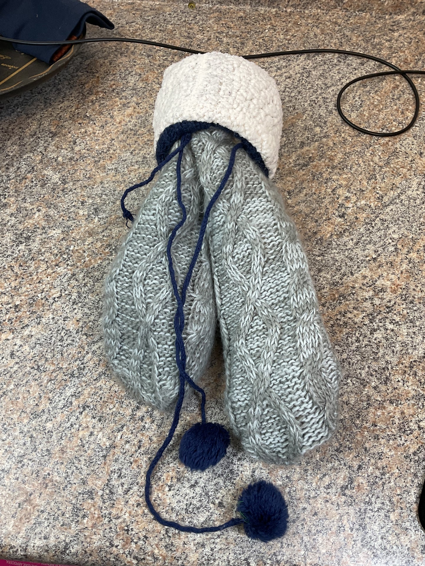 Jane and Bleeker Light Gray House Socks with bottom Grips